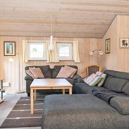 6 Person Holiday In * Hemmet